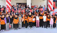 Van genelinde binlerce öğrenci yeni eğitim dönemine merhaba dedi