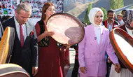 Bakan Göktaş Hakkari'de Aile Yılı Şenliği'ne katıldı