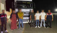 Şanlıurfa'da jandarma ekipleri 143 düzensiz göçmeni yakaladı