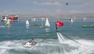 Van Gölü kıyısında renkli görüntüler: GölFest gençleri bir araya getirdi