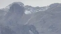 Munzur Dağları mevsimin ilk karı ile beyaza büründü