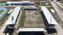 Muş Şehir Stadyumu yenilenen zeminiyle kış şartlarına hazırlanıyor