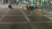 Batman'da motosikletlerin kavşak çarpışması kameraya yansıdı