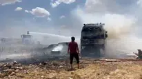 Viranşehir yolunda saman yüklü TIR alevlere teslim oldu