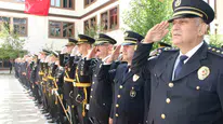 Bingöl'deki Zafer Bayramı töreninde Atatürk Anıtı'na çelenk sunuldu