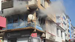 Elazığ Karakoçan'da oyuncak deposunda korkutan yangın