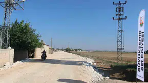 Harran ilçesinde 10 kilometrelik grup yolu yenileniyor