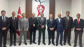 Bakan Tekin Hakkari ziyaretinde eğitim yatırımlarının detaylarını paylaştı