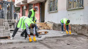 Diyarbakır Kayapınar'da ulaşım konforu artıyor: 17 bin metrekarelik çalışma başladı