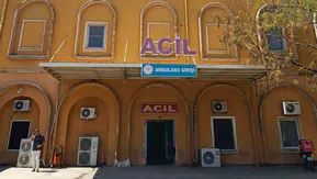 Mardin'de park faciası 8 yaşındaki çocuk kaydıraktan düştü