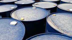 Petrol fiyatlarında ibre tersine döndü: Diplomasiden gelen sinyaller piyasayı rahatlattı