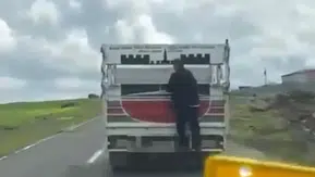 Siverek yolunda yürekleri ağza getiren tehlikeli yolculuk