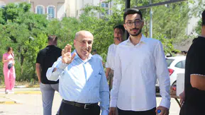 Mardin'de baba oğul aynı üniversite hayali için ter döktü
