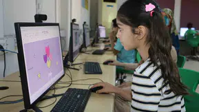 Diyarbakırlı öğrenciler yaz tatilini verimli kurslarla değerlendiriyor