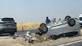 Silvan yolunda iki otomobilin karıştığı kazada dokuz kişi yaralandı