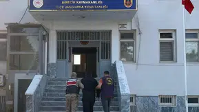 Şanlıurfa jandarmasından aranan şahsa yönelik operasyon