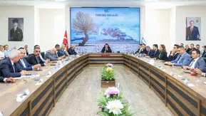 Tunceli yatırımlarında 15 milyar liralık bütçe ve 117 proje masaya yatırıldı