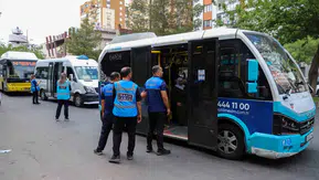 Diyarbakır'da klimaları çalıştırmayan toplu taşıma araçları trafikten men edildi