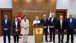 Bakan Göktaş Diyarbakırda terörün aile yapısına verdiği zararları değerlendirdi