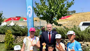 Malazgirt Zaferi etkinliklerinde Ahlat'ta sanat dolu buluşma