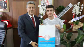 Ağrılı genç Kur'an okuma yarışmasında Türkiye derecesi elde etti