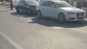 Batman Kozluk yolunda iki araç çarpıştı