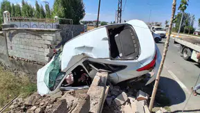 Patnos ilçesinde meydana gelen trafik kazasında dört kişi yaralandı
