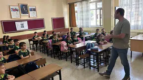 Bingöl genelinde öğrenciler yeni eğitim yılı için ders başı yaptı