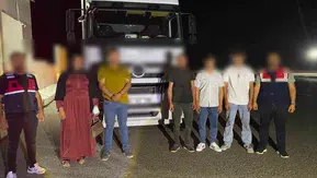 Şanlıurfa'da jandarma ekipleri 143 düzensiz göçmeni yakaladı