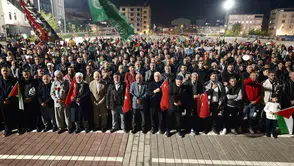 Muş halkı Gazze saldırılarını protesto etmek için meydanlara indi