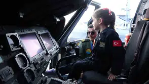 6 yaşındaki Meryem'in F-16 pilotu olma hayali TEKNOFEST'te gerçeğe dönüştü