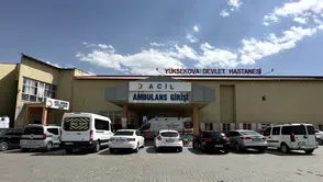 Yüksekova Devlet Hastanesi uzman hekim kadrosunu iki yeni isimle genişletti