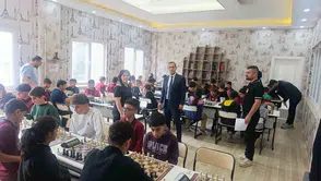 Sason'da Cumhuriyet Bayramı heyecanı satranç turnuvasıyla yaşandı