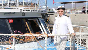 Van Gölü'nde dümen artık Yıldız Kaptan'a emanet