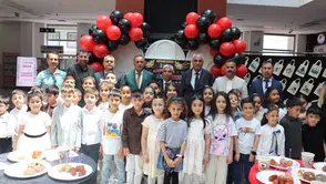 Tatvanlı çocukların rengarenk dünyası sergide buluştu