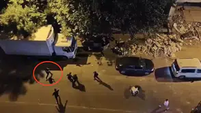 Bağlar sokaklarında silahlı kavga kameraya yansıdı