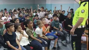 Bingöl’de çocuklara trafik kuralları sahada anlatıldı