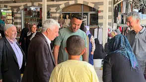 Çermik Belediye Başkanı pazar yerinde halkın nabzını tuttu