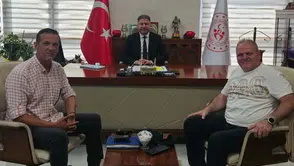 İHAKUT ekibi gençlere havacılık eğitimi vermek için Van Gençlik Sporu ziyaret etti