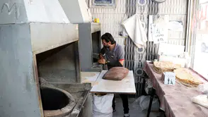 Vanlı fırıncı tandır başında yazdıği romanla hayallerine ulaştı