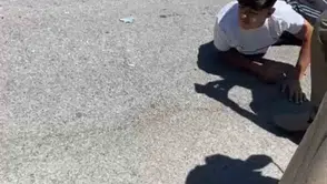 Patnos ilçesinde bisiklet süren üç çocuk otomobil çarpması sonucu yaralandı