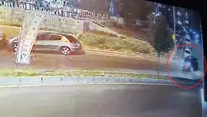 Diyarbakır'da ters yönde giden motokurye ölümden döndü: O anlar kamerada