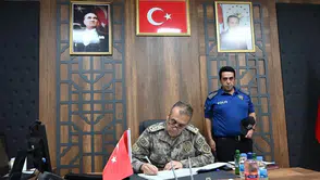Emniyet Müdürü Sazak, Beytüşşebap'ta polislerle buluştu