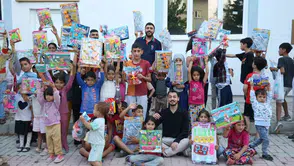 Vefarengi Derneği, Rojin Kabaiş'in adını oyuncaklarla yaşattı