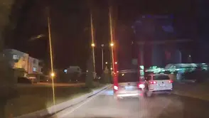 Elazığ trafiğinde tehlikeli sürüş kamerada