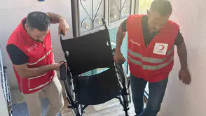 Kızılay Muradiye'de iki bin çocuğun yüzünü güldürdü