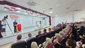 Adilcevaz'da 19 öğrenci hafızlık icazetlerini törenle aldı