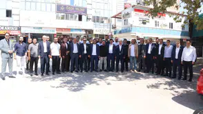 Elazığ TSO Başkanı İdris Alan seçim çalışmaları kapsamında esnafla bir araya geldi