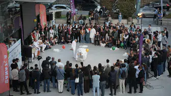 Amed Tiyatro Festivali’nde 4. gün: Açık hava sahneleri büyük ilgi gördü
