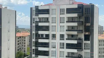 Diyarbakır'daki sitenin 8. katında yangın çıktı: Güçlükle müdahale edildi
